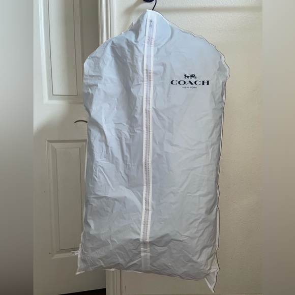 Coach Signature Puffer Jacket - Picture 13 of 16